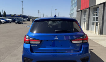 
2024 MITSUBISHI RVR SE full								