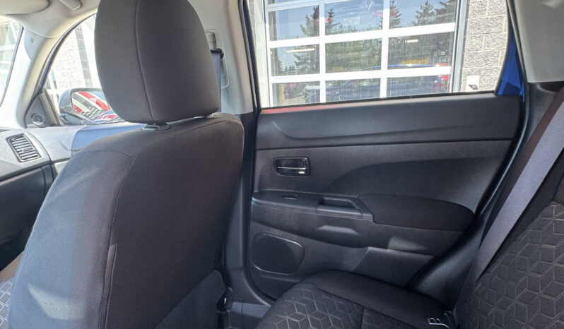 
2024 MITSUBISHI RVR SE full									