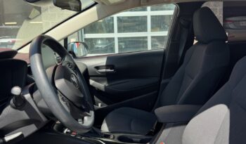 
2021 TOYOTA COROLLA LE full								