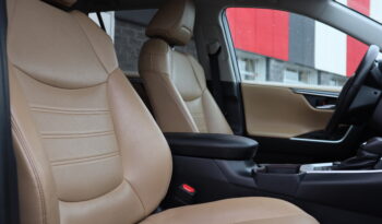 
2020 Toyota Rav4 full								