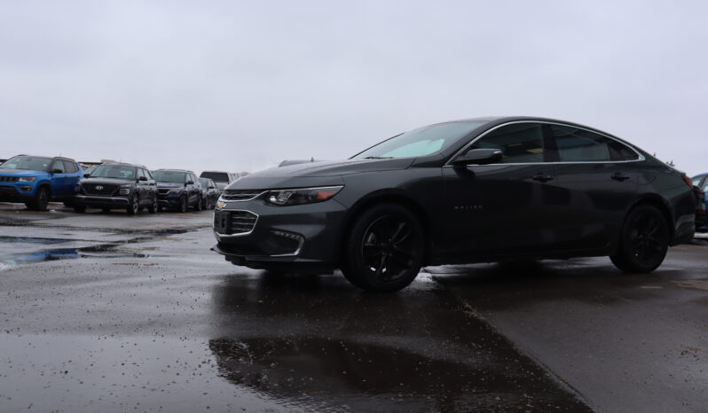 
2016 Chevrolet Malibu full									