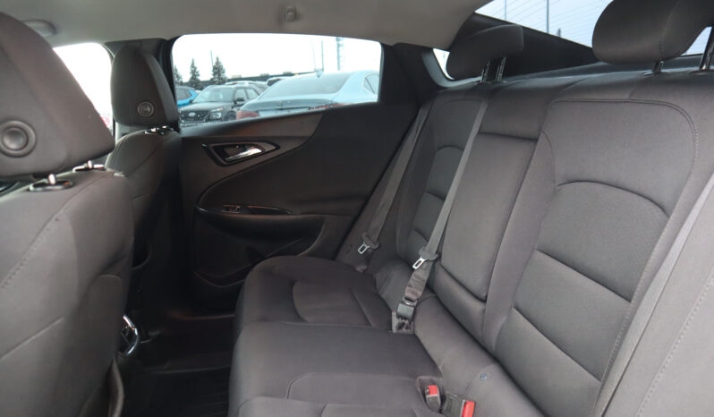 
2016 Chevrolet Malibu full									