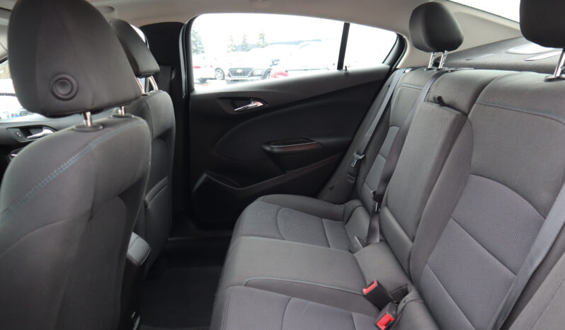 2018 Chevrolet Cruze full