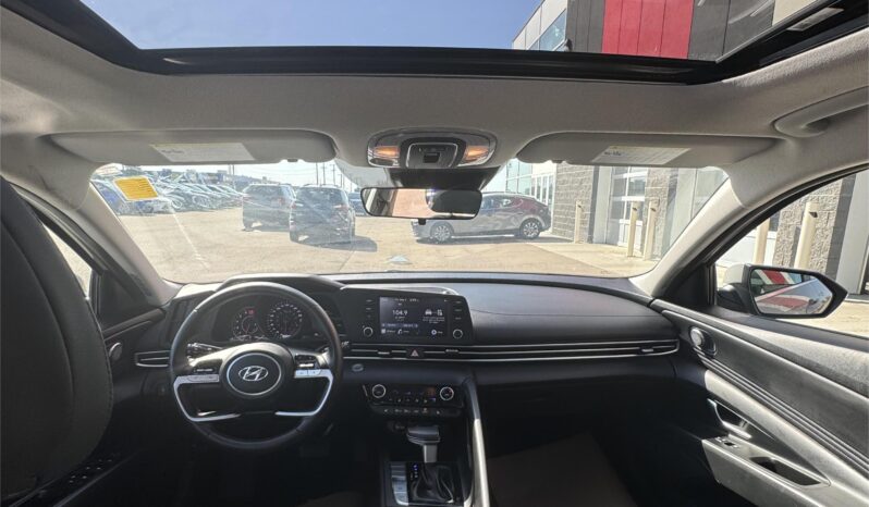 
2022 HYUNDAI ELANTRA SEL full									