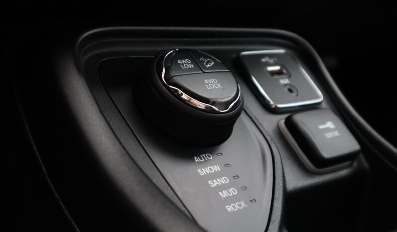 
2021 Jeep Compass full									