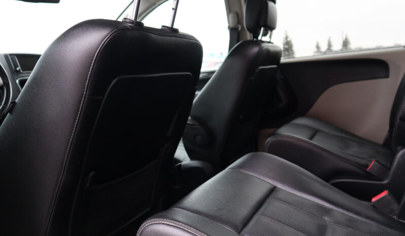 2020 Dodge Grand Caravan full