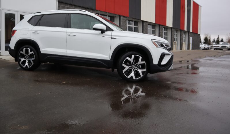 2023 Volkswagen Taos full