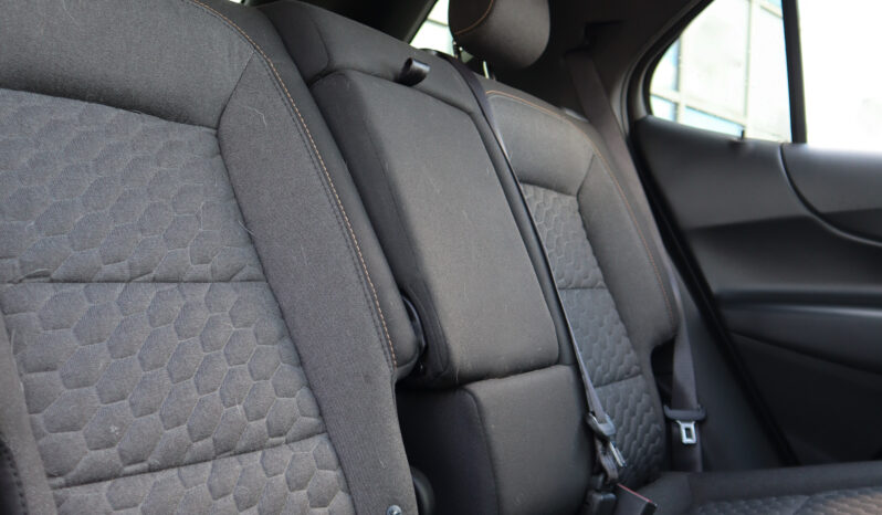 
2018 Chevrolet Equinox LT full									