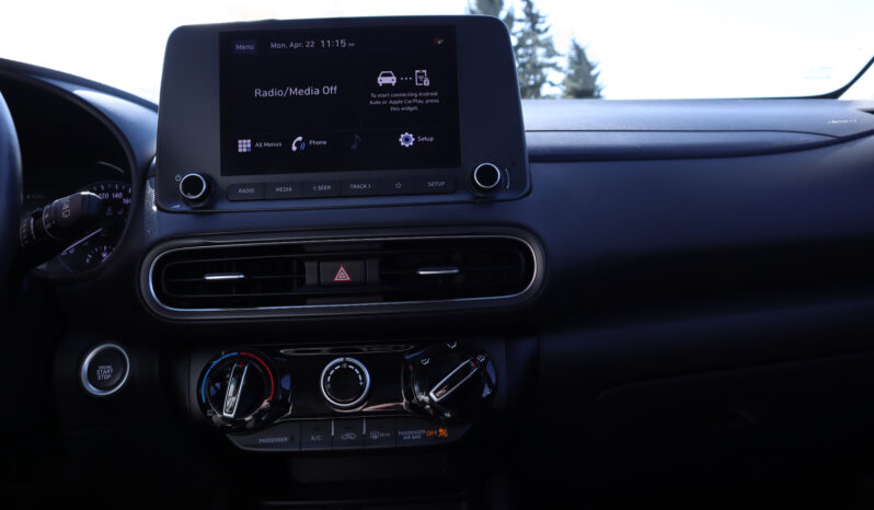 
2022 Hyundai Kona full									