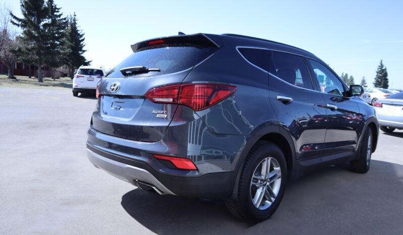
2018 Hyundai Santa  Fe full									