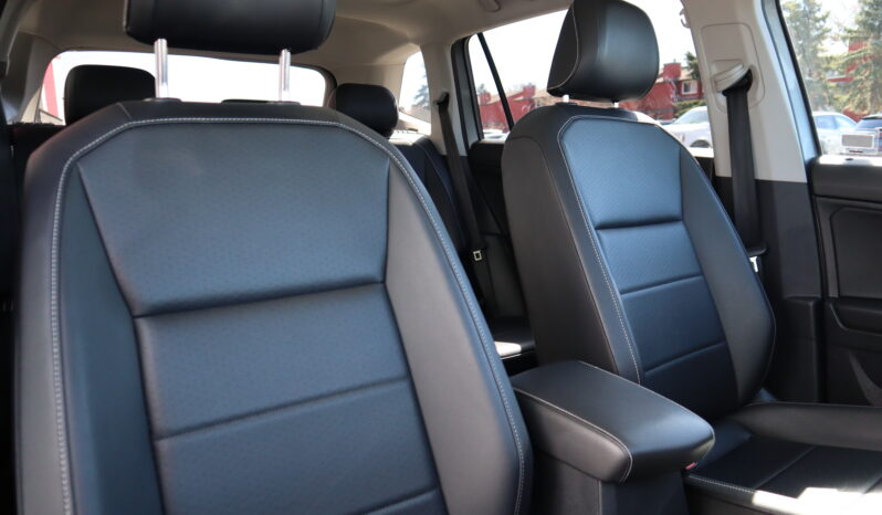 
2021 Volkswagen Tiguan full									