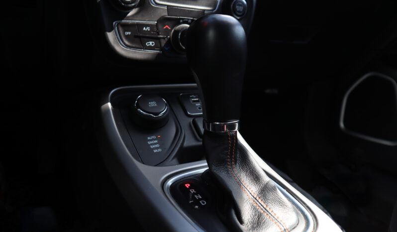 
2019 Jeep Compass full									