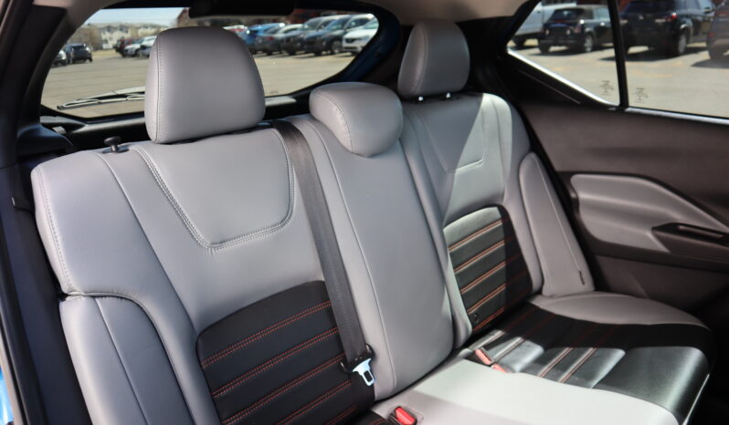 
2021 Nissan Kicks full									