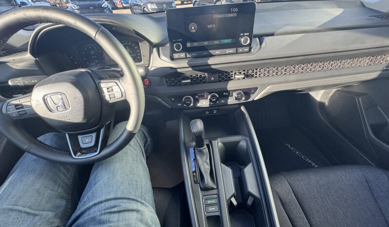 
2025 HONDA ACCORD SE full									