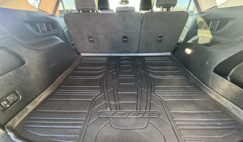 
2022 FORD EDGE SEL full									