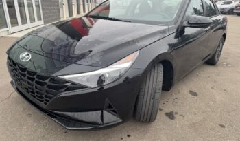 
2023 HYUNDAI ELANTRA SEL full								