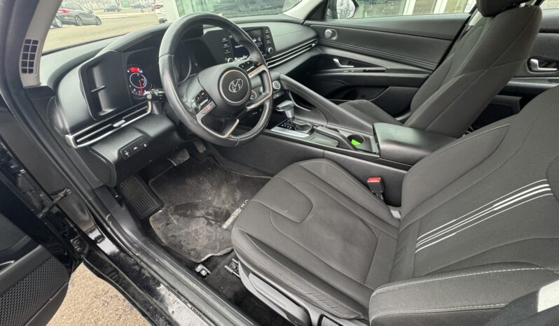 
2023 HYUNDAI ELANTRA SEL full									