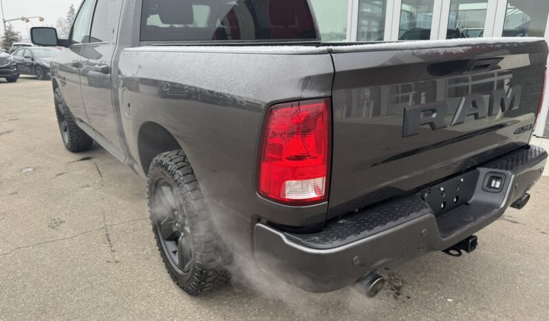 
2022 RAM 1500 CLASSIC TRADESMAN full									