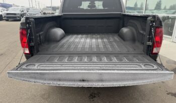 
2022 RAM 1500 CLASSIC TRADESMAN full								