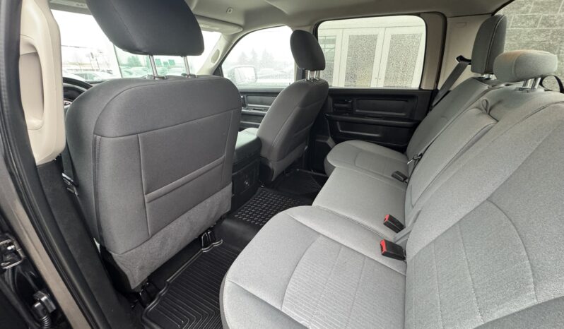 
2022 RAM 1500 CLASSIC TRADESMAN full									