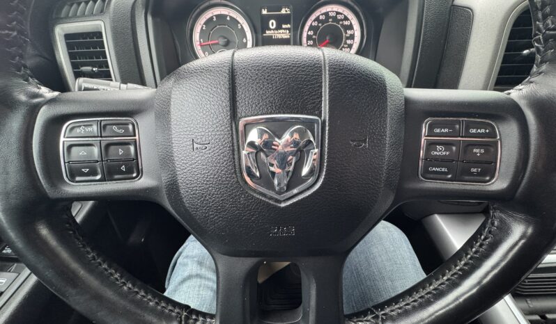 
2022 RAM 1500 CLASSIC TRADESMAN full									