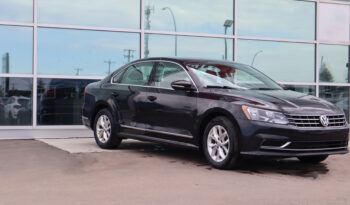 
2017 Volkswagen Passat full								