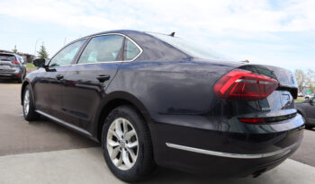 
2017 Volkswagen Passat full								