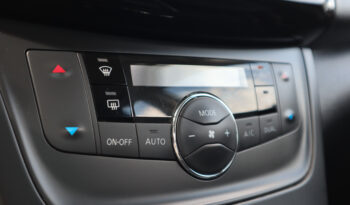 
2019 Nissan Sentra full								