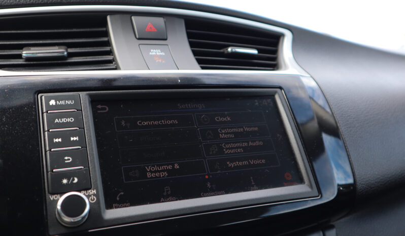 
2019 Nissan Sentra full									