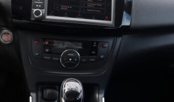 
2019 Nissan Sentra full								