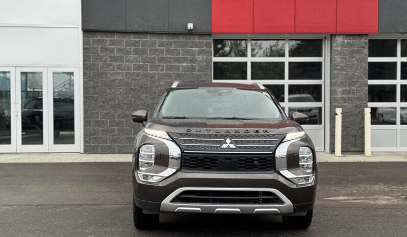 
2023 MITSUBISHI OUTLANDER SE full									