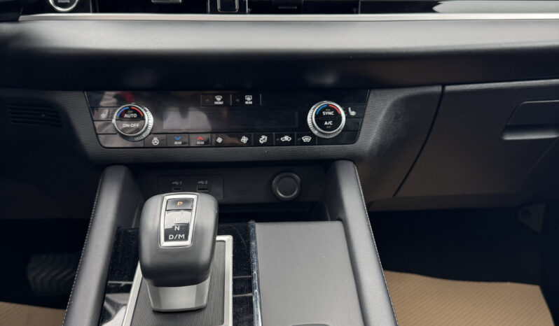 
2023 MITSUBISHI OUTLANDER SE full									