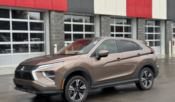 
2024 MITSUBISHI ECLIPSE CROSS ES full								