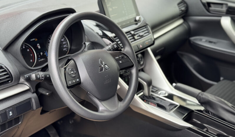 
2024 MITSUBISHI ECLIPSE CROSS ES full									