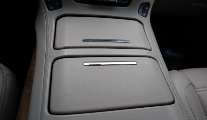 
2017 GMC Yukon Denali full									