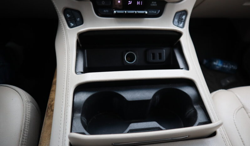 
2017 GMC Yukon Denali full									