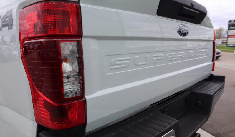 
2022 Ford F350 Super Duty full									