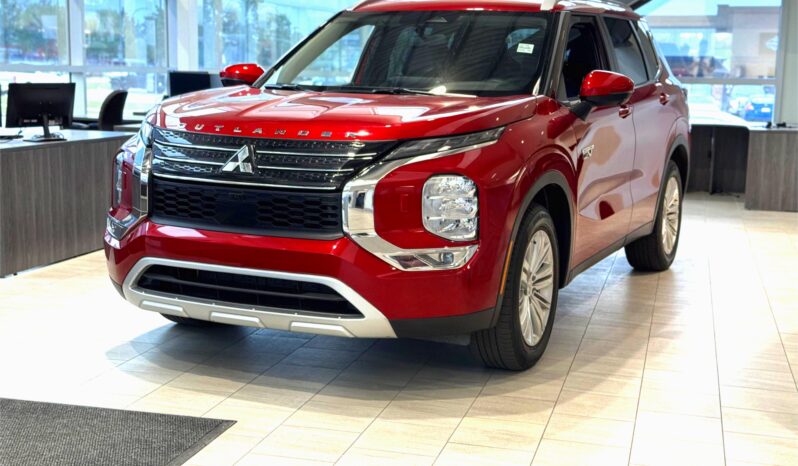 
2023 MITSUBISHI OUTLANDER SE full									