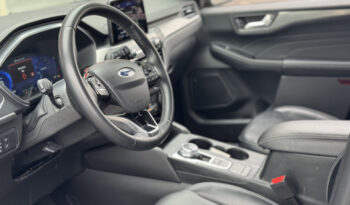 
2022 FORD ESCAPE TITANIUM full								