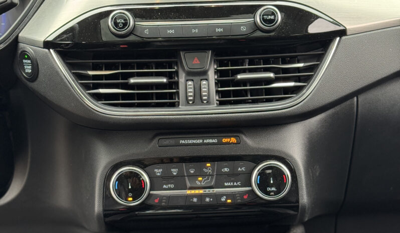 
2022 FORD ESCAPE TITANIUM full									