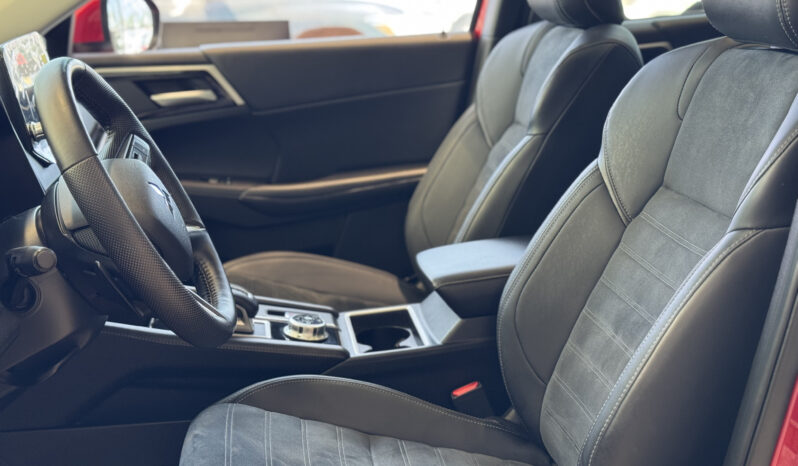 
2023 MITSUBISHI OUTLANDER SE full									