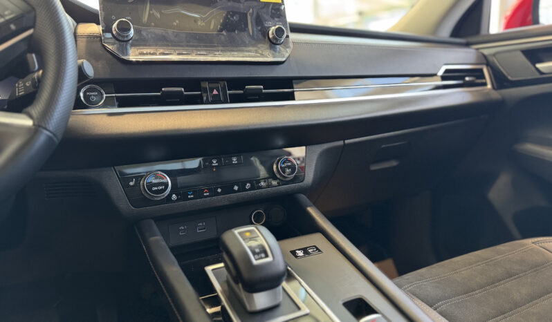 
2023 MITSUBISHI OUTLANDER SE full									