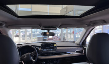 
2023 MITSUBISHI OUTLANDER SE full								