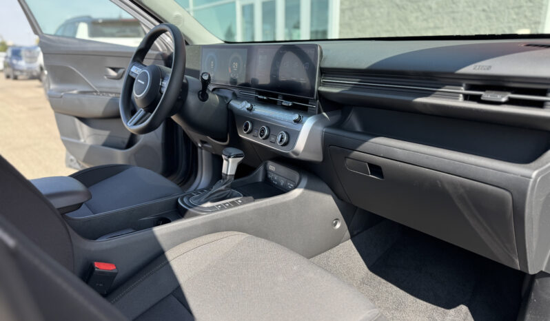 
2024 Hyundai Kona full									