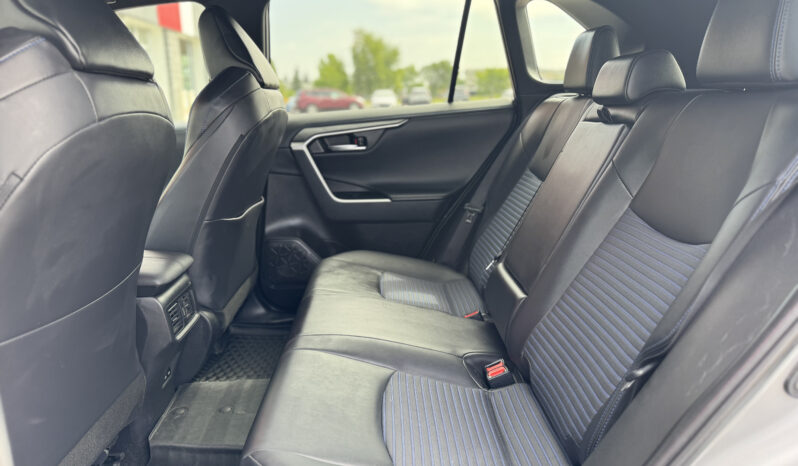 
2022 TOYOTA RAV-4 HYBRID full									