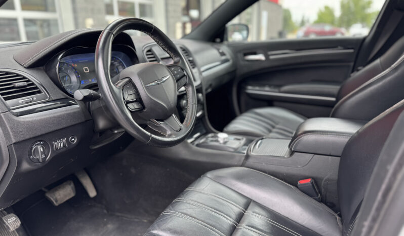 
2022 CHRYSLER 300 full									