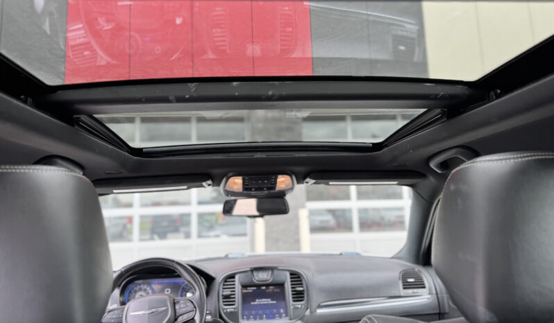 
2022 CHRYSLER 300 full									