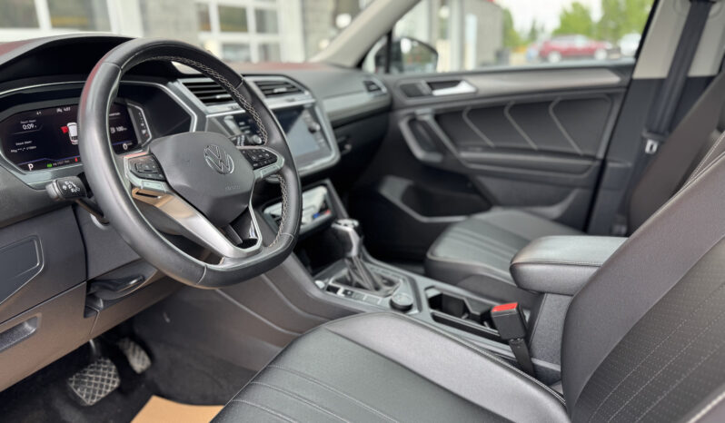 
2022 VOLKSWAGEN TIGUAN full									