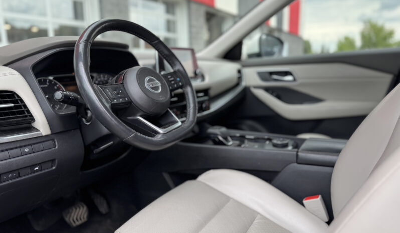 
2021 NISSAN ROGUE full									