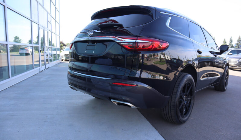 
2020 Buick Enclave full									